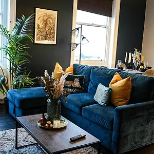 Centre 2 Bed, Perfect Cosy Stylish Apartment, Close To Shops And Beach! Sleeps 6 Apartment Brighton